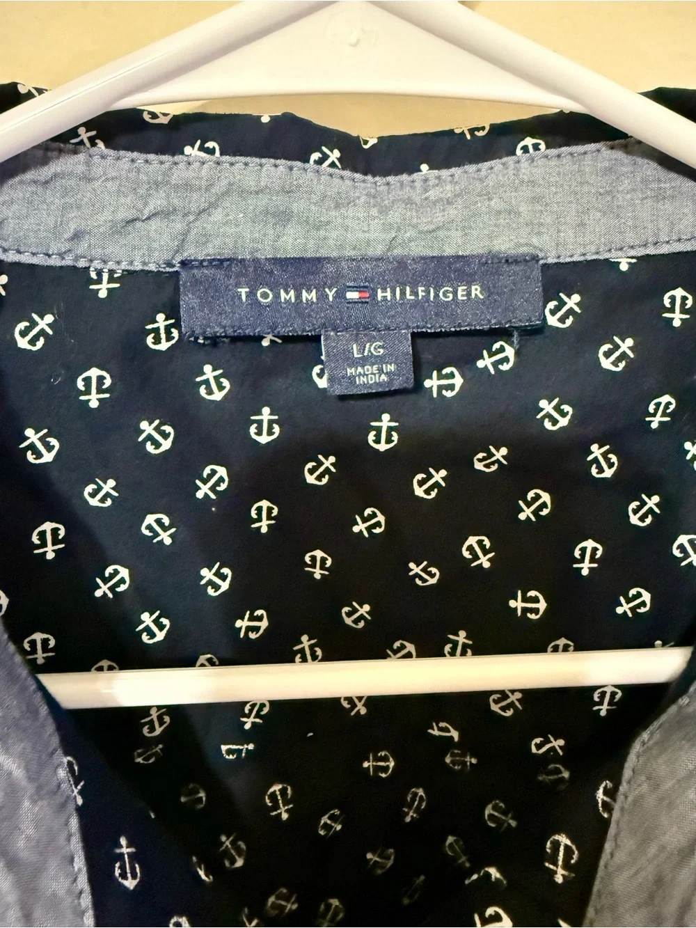 Tommy Hilfiger Women’s Navy Shirt with White Anchor Motif - Picture 3 of 3